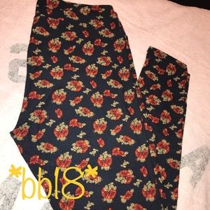 Lularoe TC leggings - ROSES 🌹